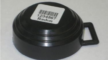 Black radon detector puck